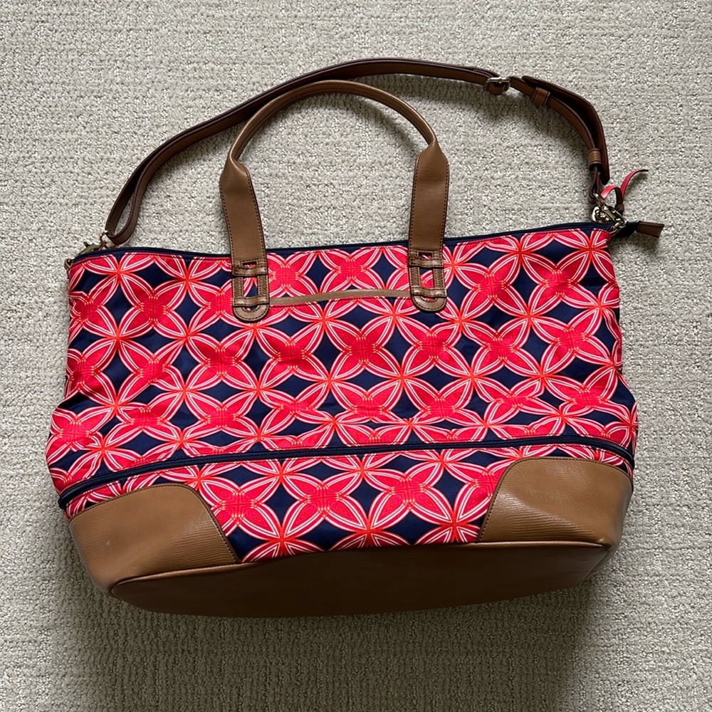 Stella & Dot Getaway Expandable Weekender